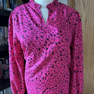 LARGE fuschia long sleeved FLORAL blouse V-Neckline gentle ruffle
